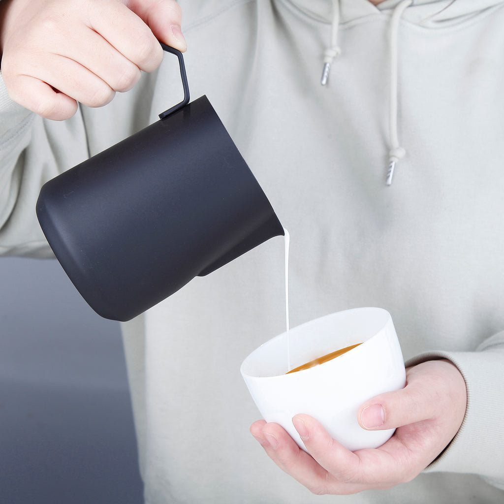 Espresso Steaming Pitcher Stainless Steel 20 oz Coffee Frothing Picther Milk Jug Cappuccino Latte Art Cup