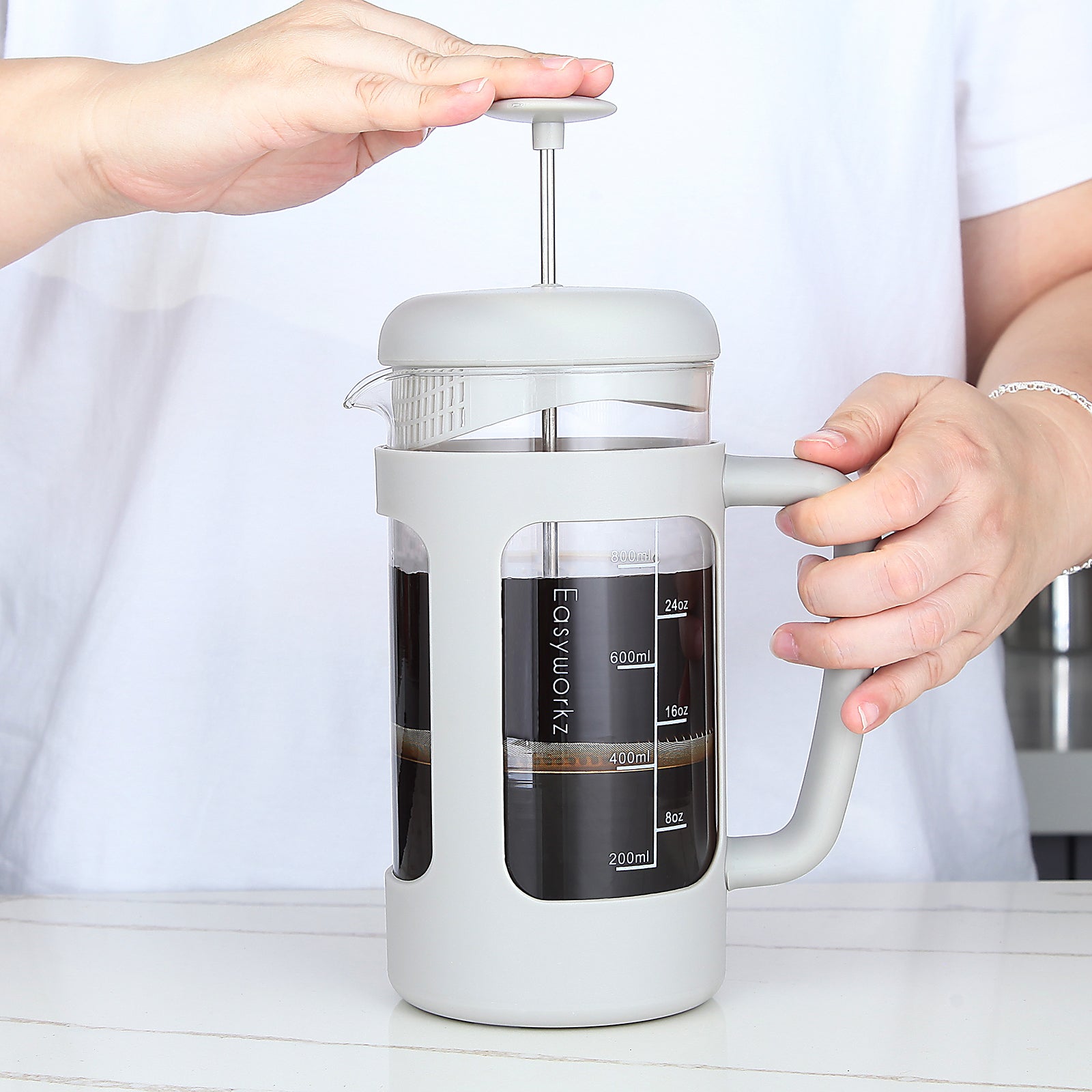 Easyworkz French Press 34 fl.oz / 1000 ml Coffee Tea Maker with Borosilicate Glass,Soft Grip Handle, Light Grey